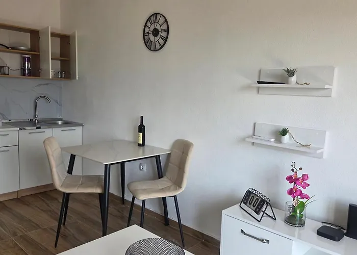 The Royal View 2 Apartment Podgorica